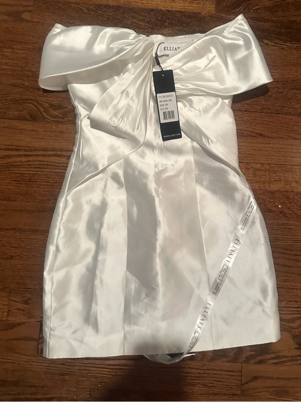 Off-Shoulder White Satin Mini Dress - Picture 12 of 16